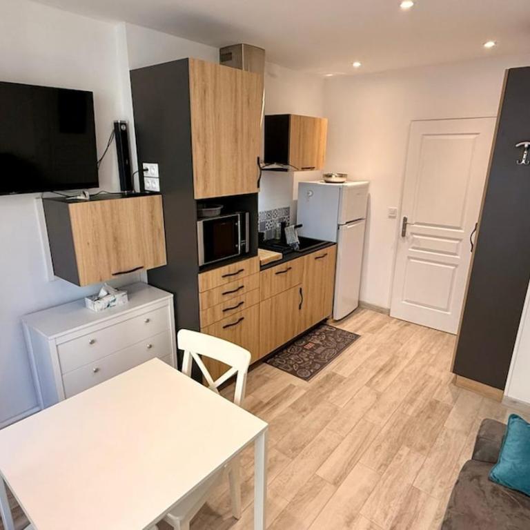 Les Soldanelles Le Mont Dore 10 à 12 personnes - Appartement 1 Chambre - 1