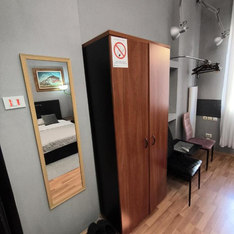 Топ соба 2 - Apartman sa 1 Spavaćom Sobom - 12