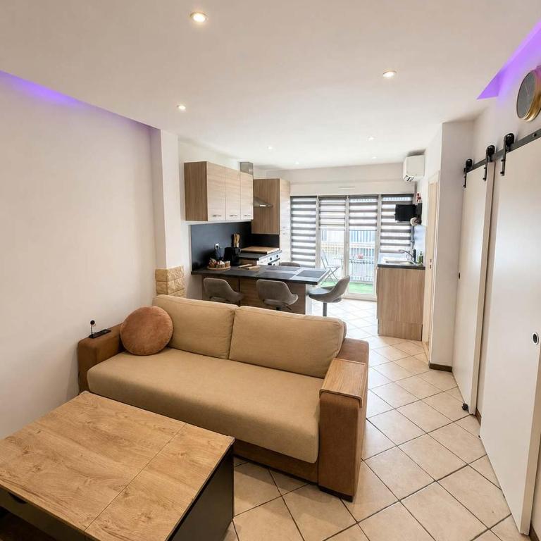 Riviera Escape - Balcony - Air Conditioning - Private Parking - Appartement - 1
