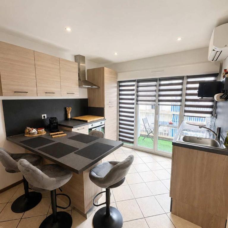 Riviera Escape - Balcony - Air Conditioning - Private Parking - Appartement - 6