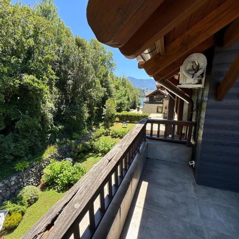 Casa 9 personas acceso lago cerca de centro de ski - Five-Bedroom House - 6