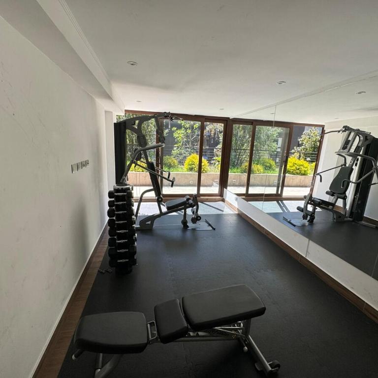 Casa 9 personas acceso lago cerca de centro de ski - Five-Bedroom House - 9