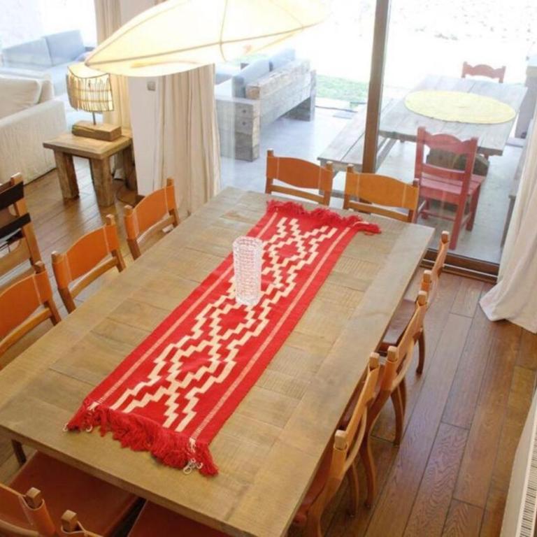 Casa 9 personas acceso lago cerca de centro de ski - Five-Bedroom House - 33