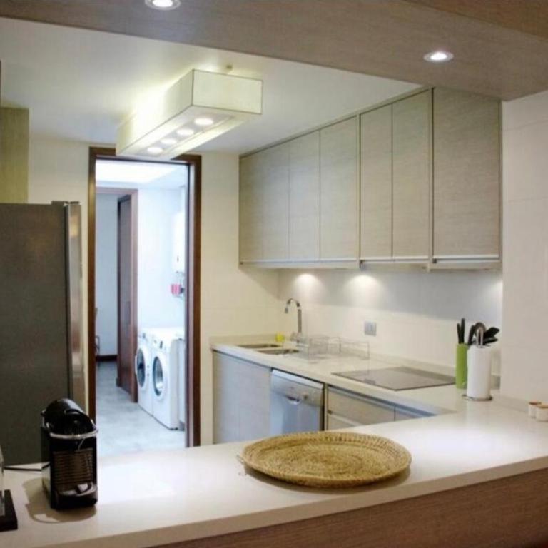 Casa 9 personas acceso lago cerca de centro de ski - Five-Bedroom House - 40