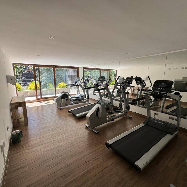 Casa 9 personas acceso lago cerca de centro de ski - Five-Bedroom House - 48