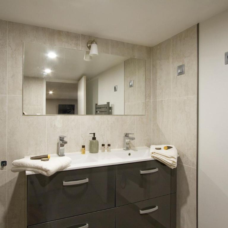 Chalet Montdoux by Leavetown Vacations - Chalet - 14