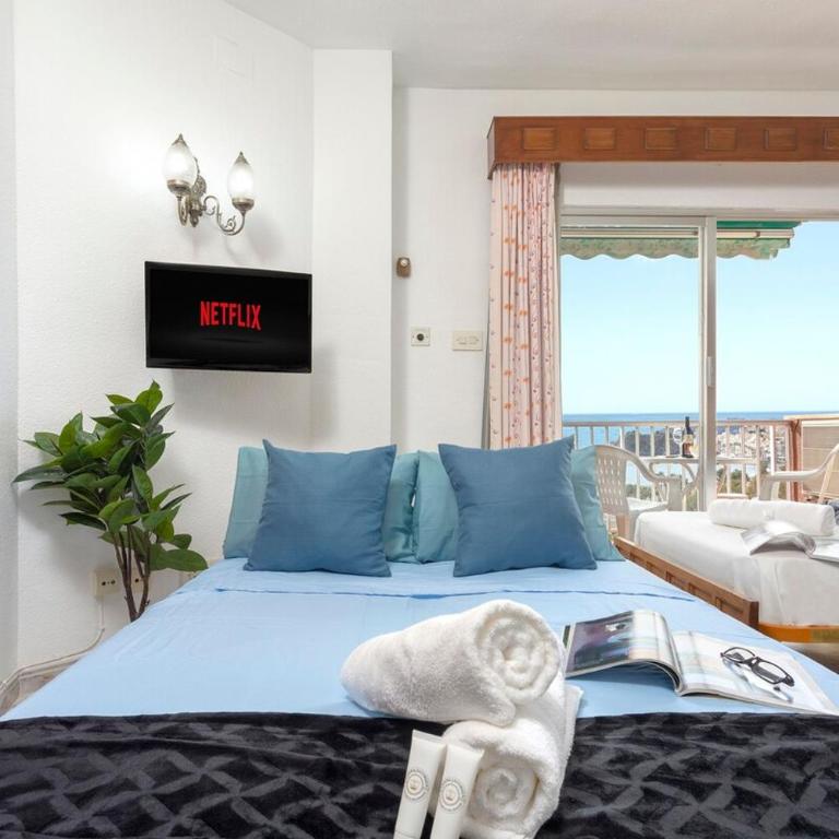 Beachfront Apartment 4pers El Paseo AC WiFi - Apartamento - 4