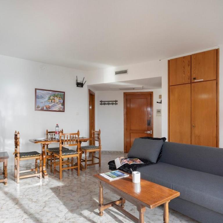 Beachfront Apartment 4pers El Paseo AC WiFi - Apartamento - 6