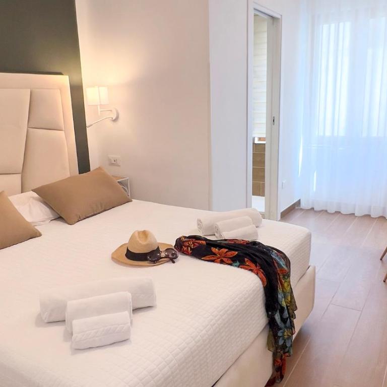 Le Sirene Rooms - Camera Matrimoniale - 1