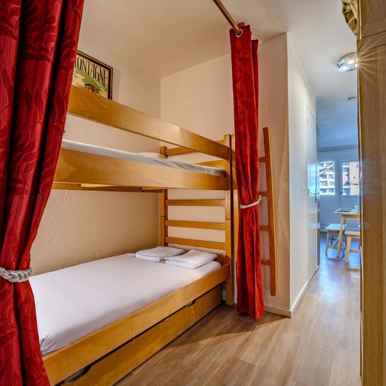 Stay with Balcony & Slope Access - Appartamento - 3