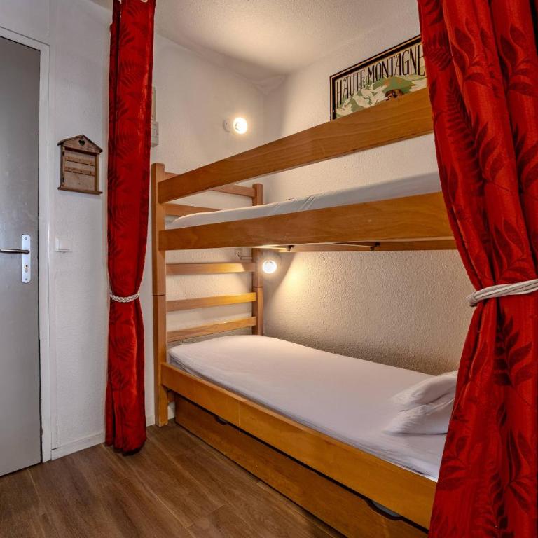 Stay with Balcony & Slope Access - Appartamento - 5