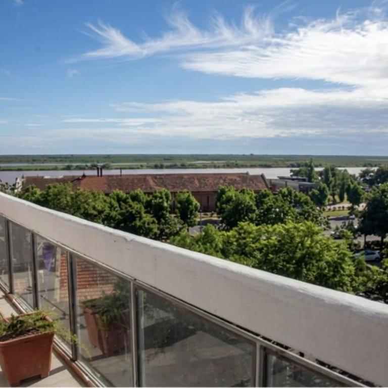 Departamento 3 Dormitorios con Vista al Paraná - 6 Pax by Lofty - Apartamento de 3 dormitorios - 1