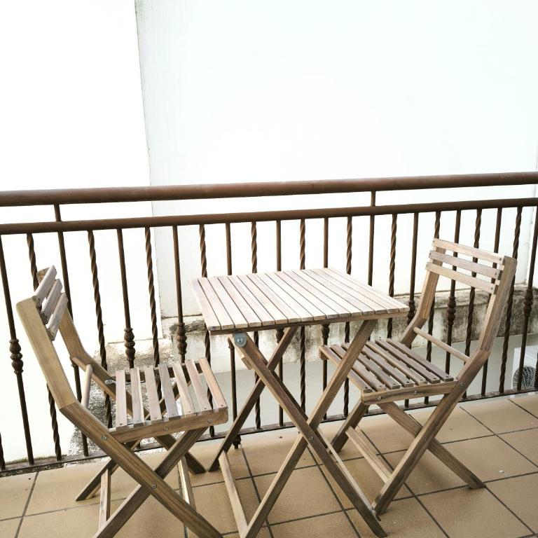 Apartamentos Ramón y Cajal, 23 - Apartamento de 2 dormitorios con balcón - 6