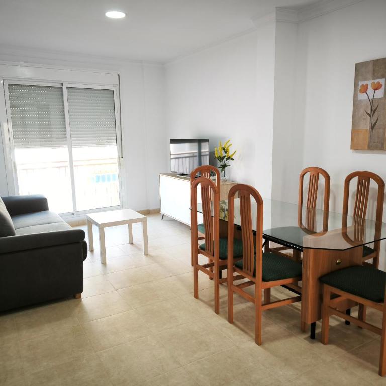 Apartamentos Ramón y Cajal, 23 - Apartamento de 2 dormitorios con balcón - 7