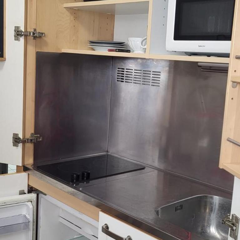 studio cosy avec coin jardin - Appartement 2 Chambres - 10
