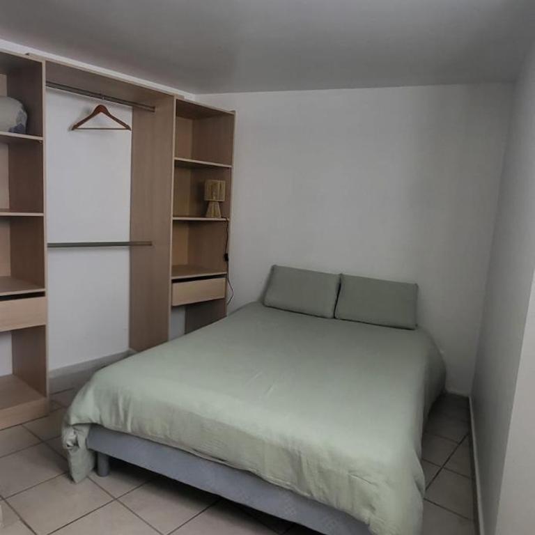 studio cosy avec coin jardin - Appartement 2 Chambres - 17