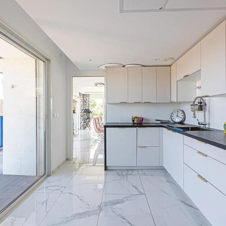 Exceptional Duplex Penthouse with Panoramic Sea Views - Apartment mit 3 Schlafzimmern - 6
