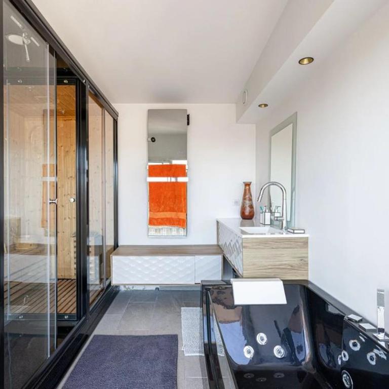 Exceptional Duplex Penthouse with Panoramic Sea Views - Apartment mit 3 Schlafzimmern - 9