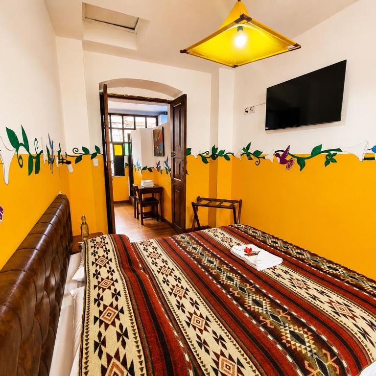 Hostal Riviera Sucre - Habitación doble Colonial - 2