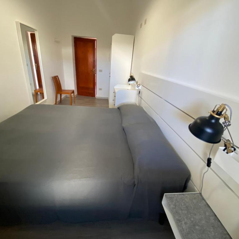 Ecoflat Casa Vacanze - Camera Matrimoniale con Bagno Privato Esterno - 2