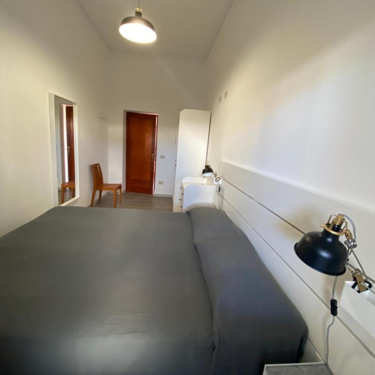 Ecoflat Casa Vacanze - Camera Matrimoniale con Bagno Privato Esterno - 3