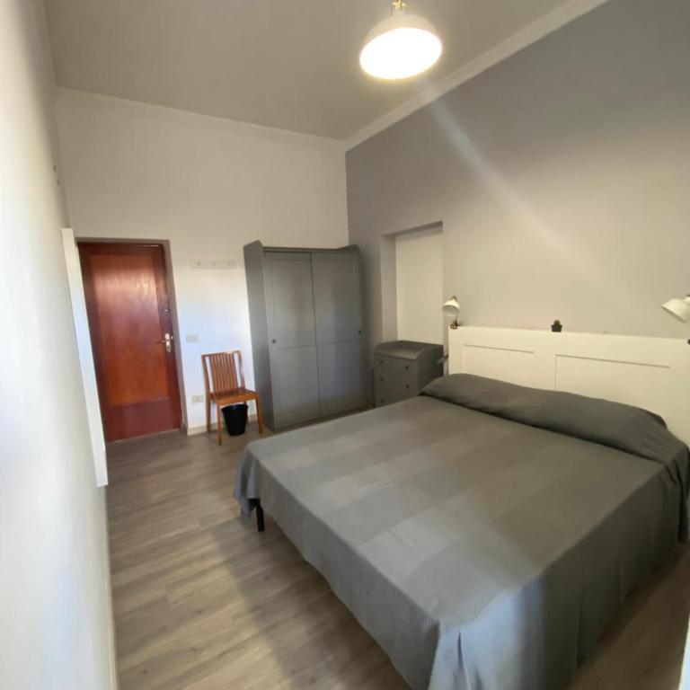 Ecoflat Casa Vacanze - Camera Matrimoniale con Bagno Privato - 8