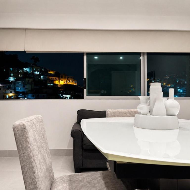 Depa 2 habitaciones con vista al rio cerca a malecon - Suite with Mountain View - 8