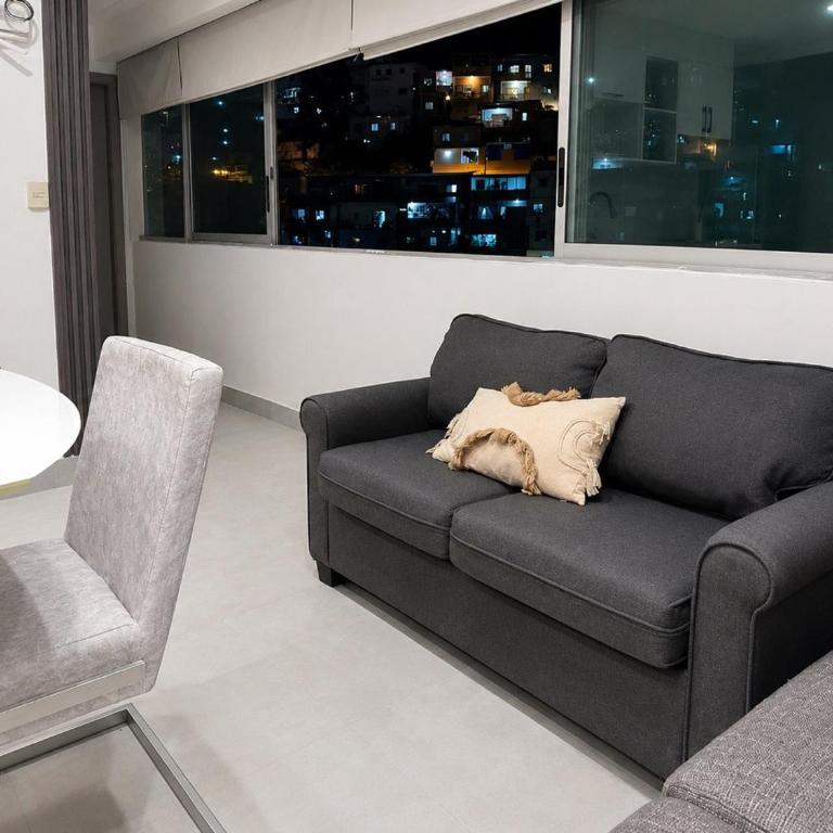 Depa 2 habitaciones con vista al rio cerca a malecon - Suite with Mountain View - 9