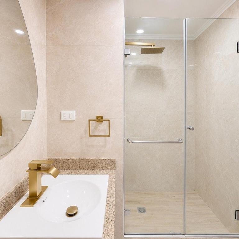 Depa 2 habitaciones con vista al rio cerca a malecon - Suite with Mountain View - 21