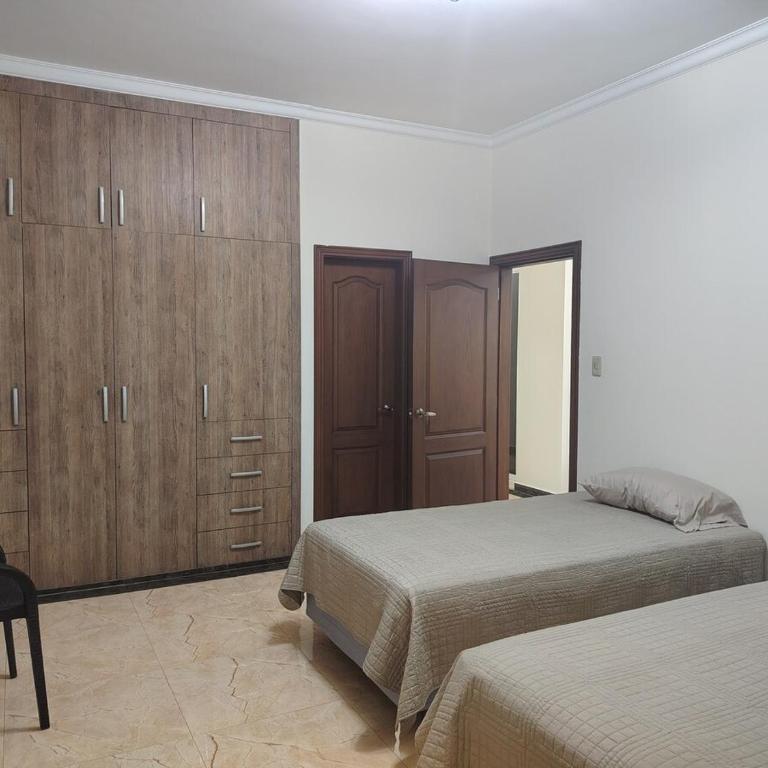 Comfortable apartment in Guayaquil with a pool - Apartamento de 3 dormitorios - 1