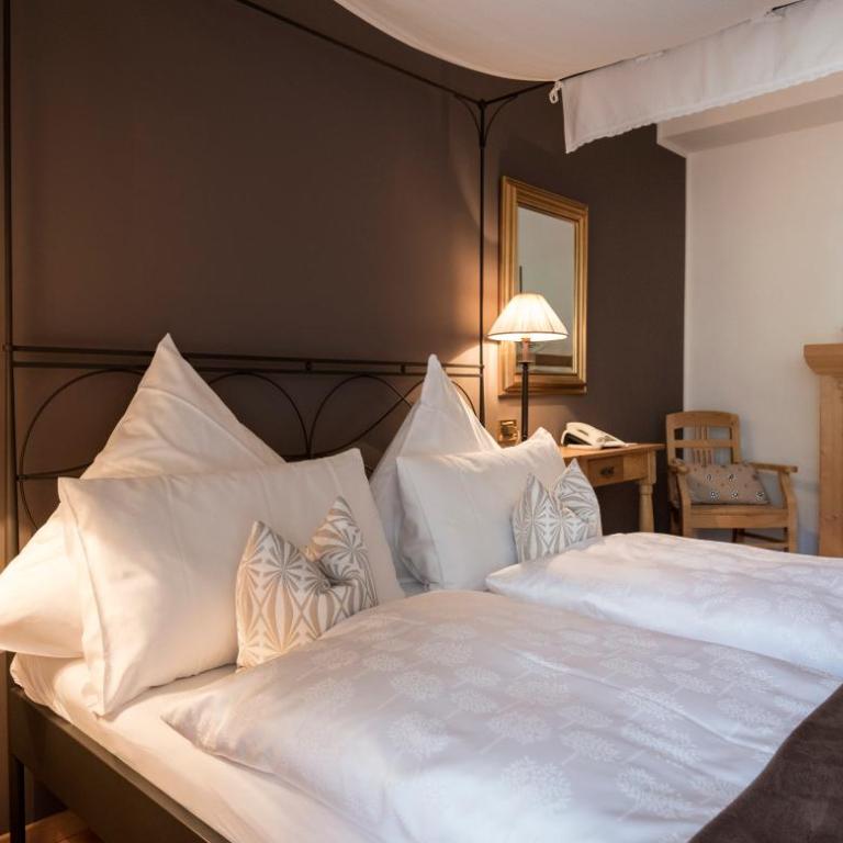 Alpstay - Chalet Hotel Hartmann - Adults Only - Camera Matrimoniale con Vista Montagna - 4