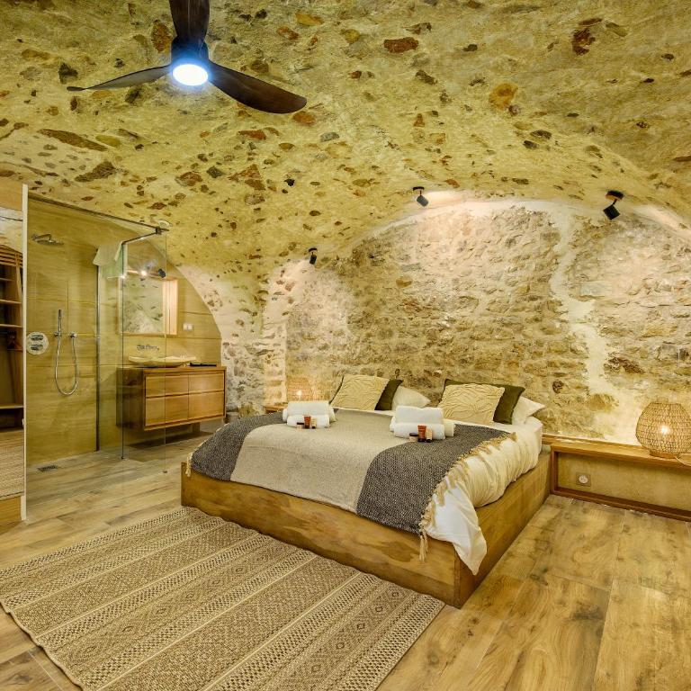 Maison de Ville Historique - Cœur du Vieil Antibes - Maison 4 Chambres - 10