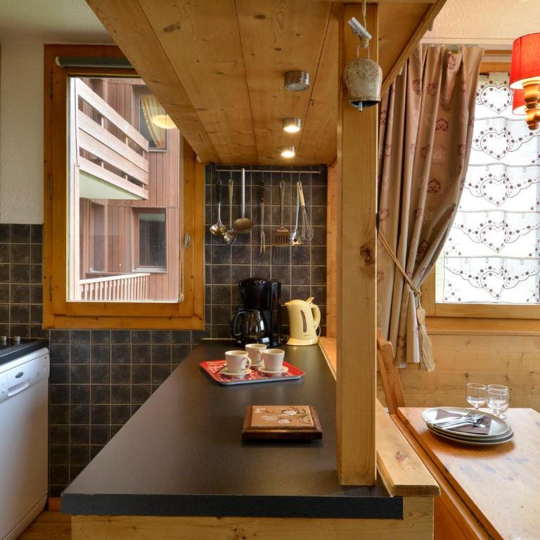 Appartement skis aux pieds, 6 pers, balcon - Appartamento con 1 Camera da Letto - 14