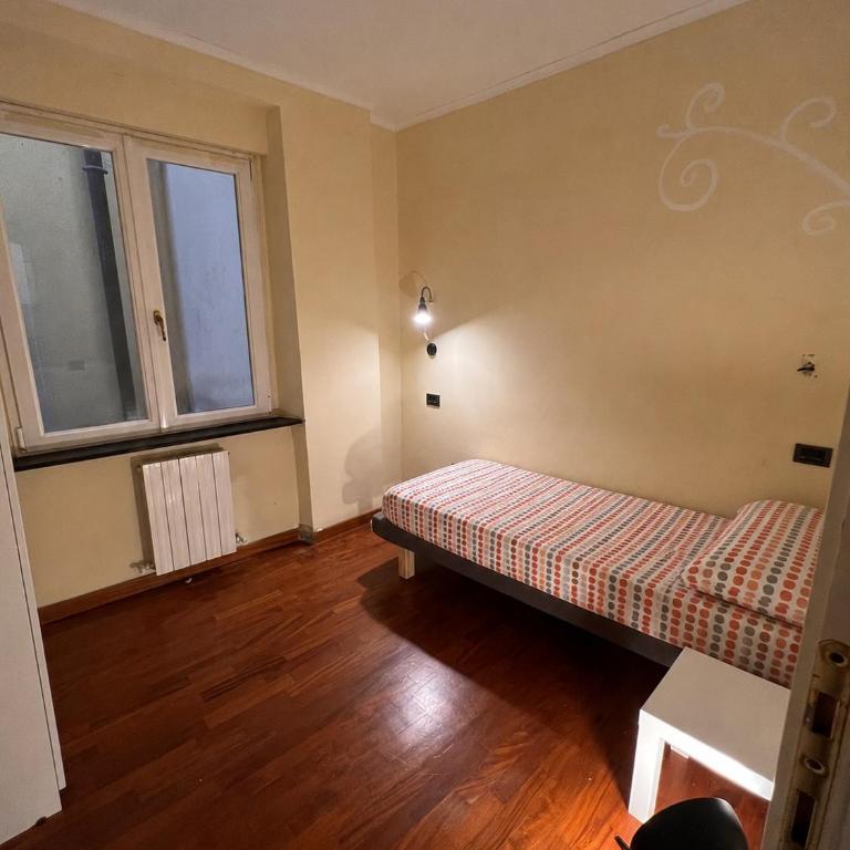 Nel cuore del centro storico di Genova - Appartamento con 2 Camere da Letto - 3