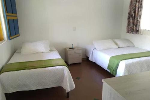 Finca Hotel Betulia - Classic Triple Room - 1