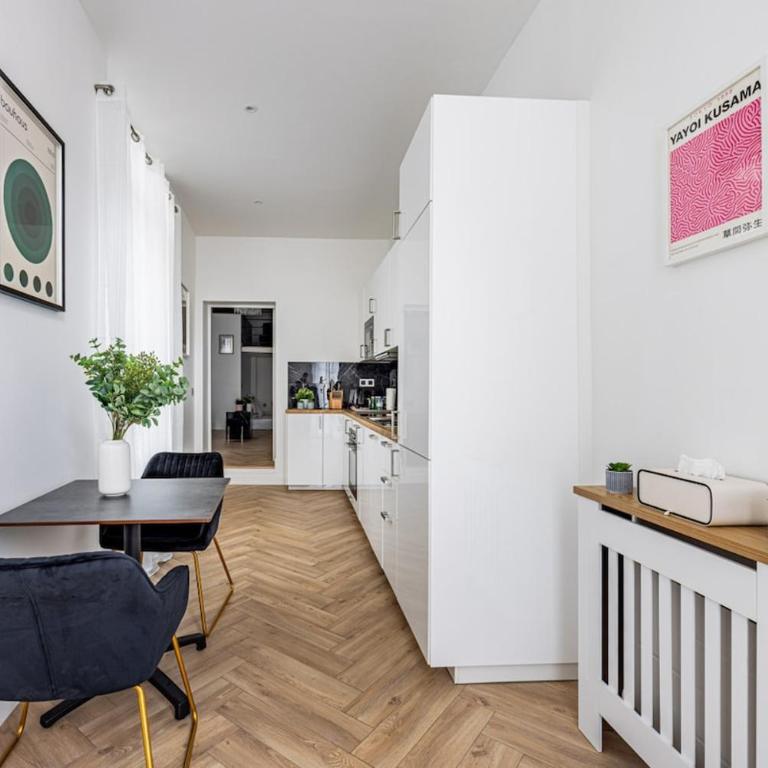 Bd Saint Germain- Pont Neuf - Charming Apartment - Appartement 2 Chambres - 2