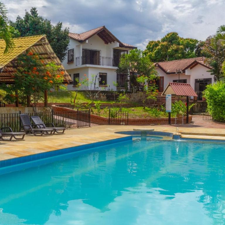 Hotel Toscana - Deluxe Double or Twin Room with Balcony - 36
