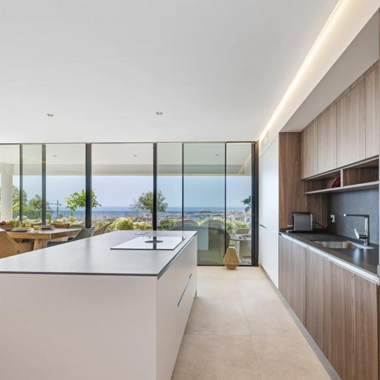 Estepona Luxury 3BR - Sea Views, Terrace, Garage - Apartamento de 3 dormitorios con vistas al mar - 8