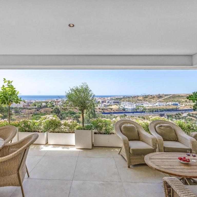 Estepona Luxury 3BR - Sea Views, Terrace, Garage - Apartamento de 3 dormitorios con vistas al mar - 4