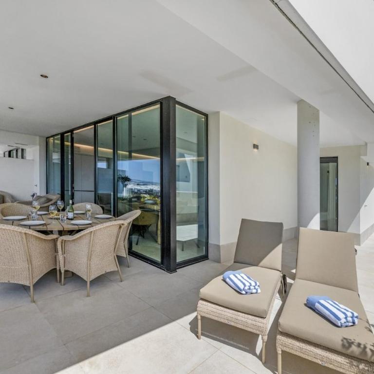 Estepona Luxury 3BR - Sea Views, Terrace, Garage - Apartamento de 3 dormitorios con vistas al mar - 14