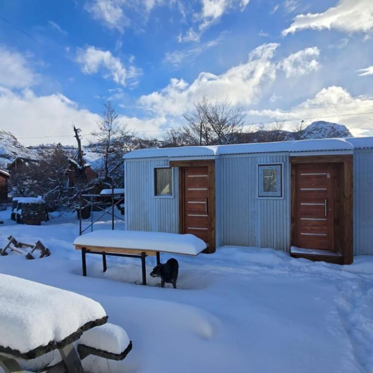 Hostel del Lago, Private rooms, Capsule Beds, Shared Kitchen and Breakfast - Double Room with Garden View - 4