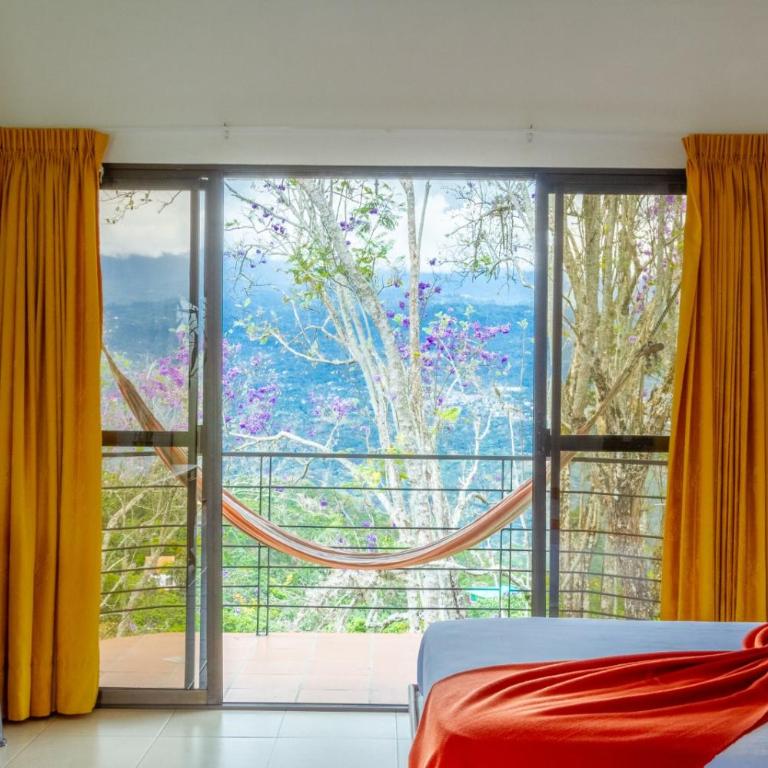 Hotel Toscana - Standard Twin Room with Mountain View - 1
