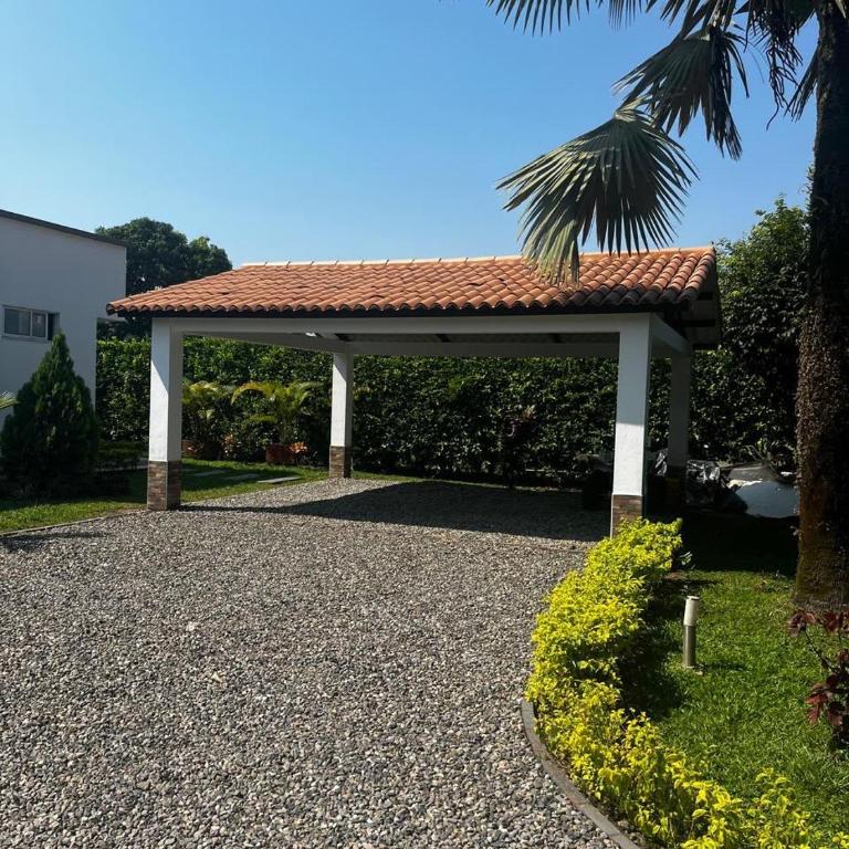 Rento CASA CAMPESTRE POR NOCHES - Casa con 1 dormitorio - 24