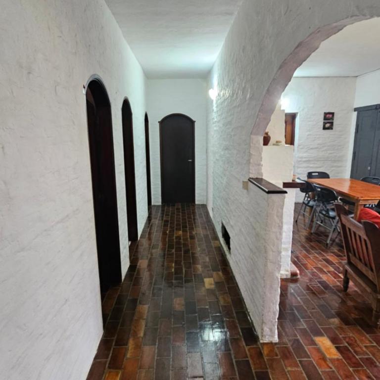 Hermosa Casa en General Pacheco - Three-Bedroom House - 6