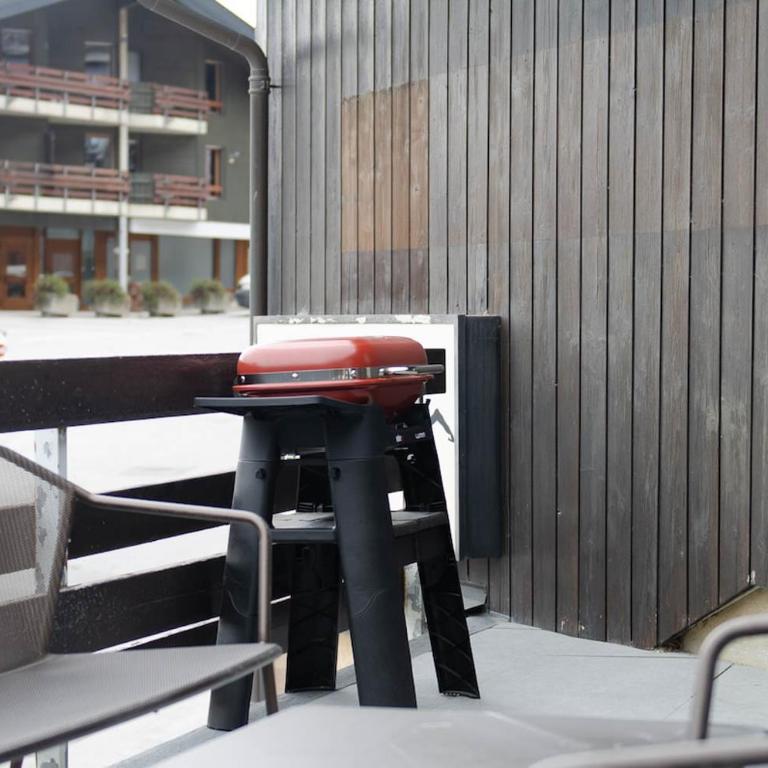 Alpine Family Retreat, Sleeps 10 - Apartment - 25