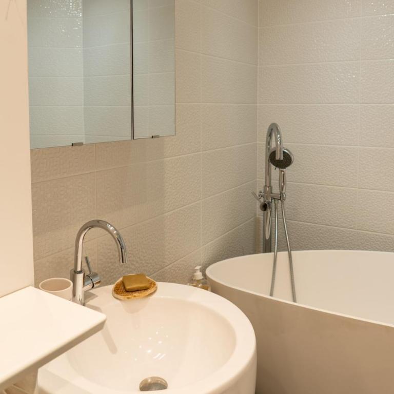 Spacious 55 sqm Apartment in Saint-Germain-des-Prés - Appartement 1 Chambre - 18
