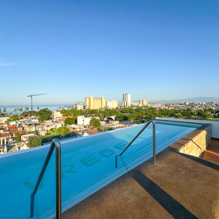 VREDE - Modern Ocean View - Great Rooftop Amenities - Apartamento de 1 dormitorio - 1