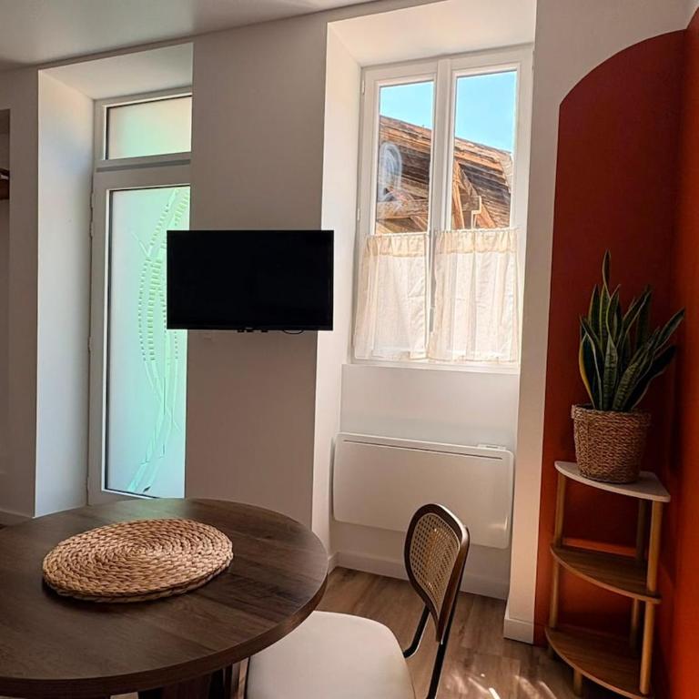 T2 d'Exception au coeur de Montalieu - Appartement 1 Chambre - 2