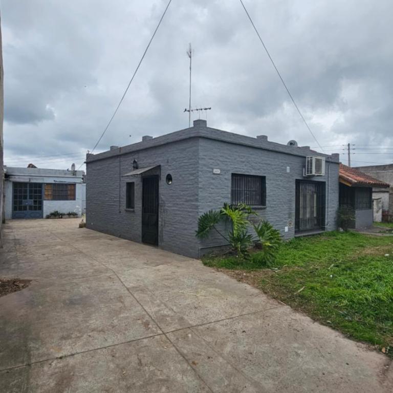 Casa en General Pacheco - Two-Bedroom Apartment - 1