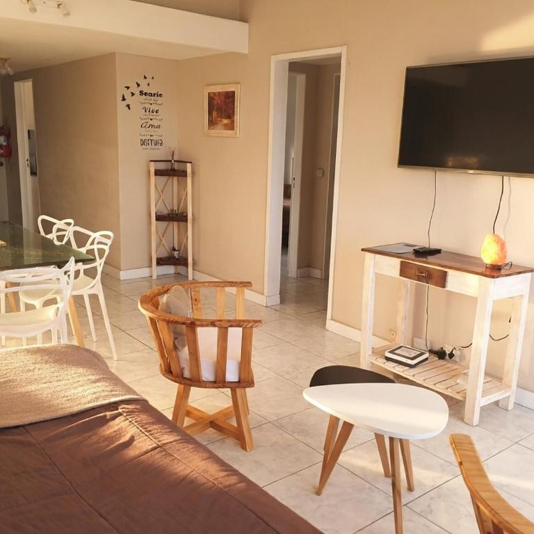 Energía del Nahuel - Apartamento de 2 dormitorios con vistas al lago - 3